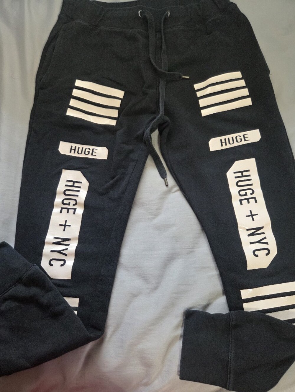 HUGE + NYC Jogger, Size: XL Young Men
